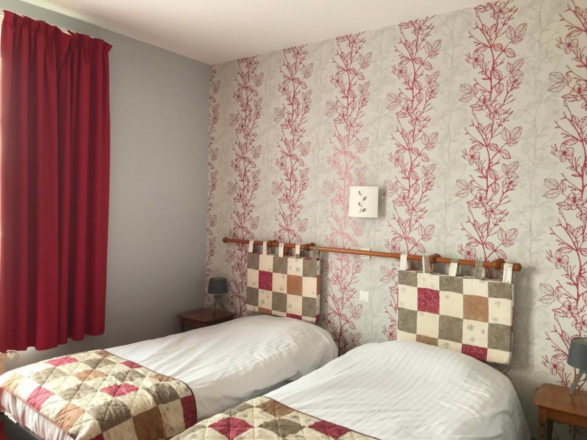 Logis La Villa Des Houx Aumale エクステリア 写真